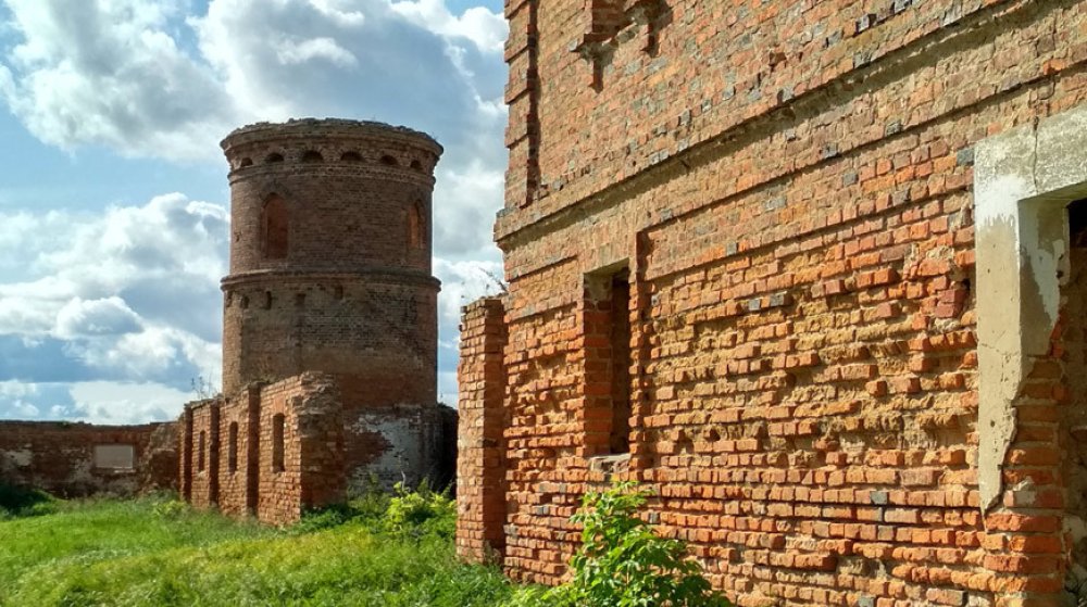 Родовое гнездо Хрептовичей, древний монастырь и гобелены путешествуем по Гродненщине