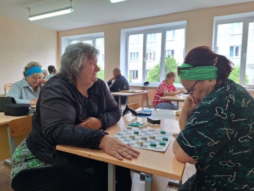 Стали известны результаты соревнований по шашкам среди людей с инвалидностью в Кореличском районе