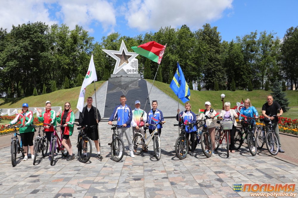 Прошел районный велопробег, посвященный празднованию Дня Независимости Республики Беларусь